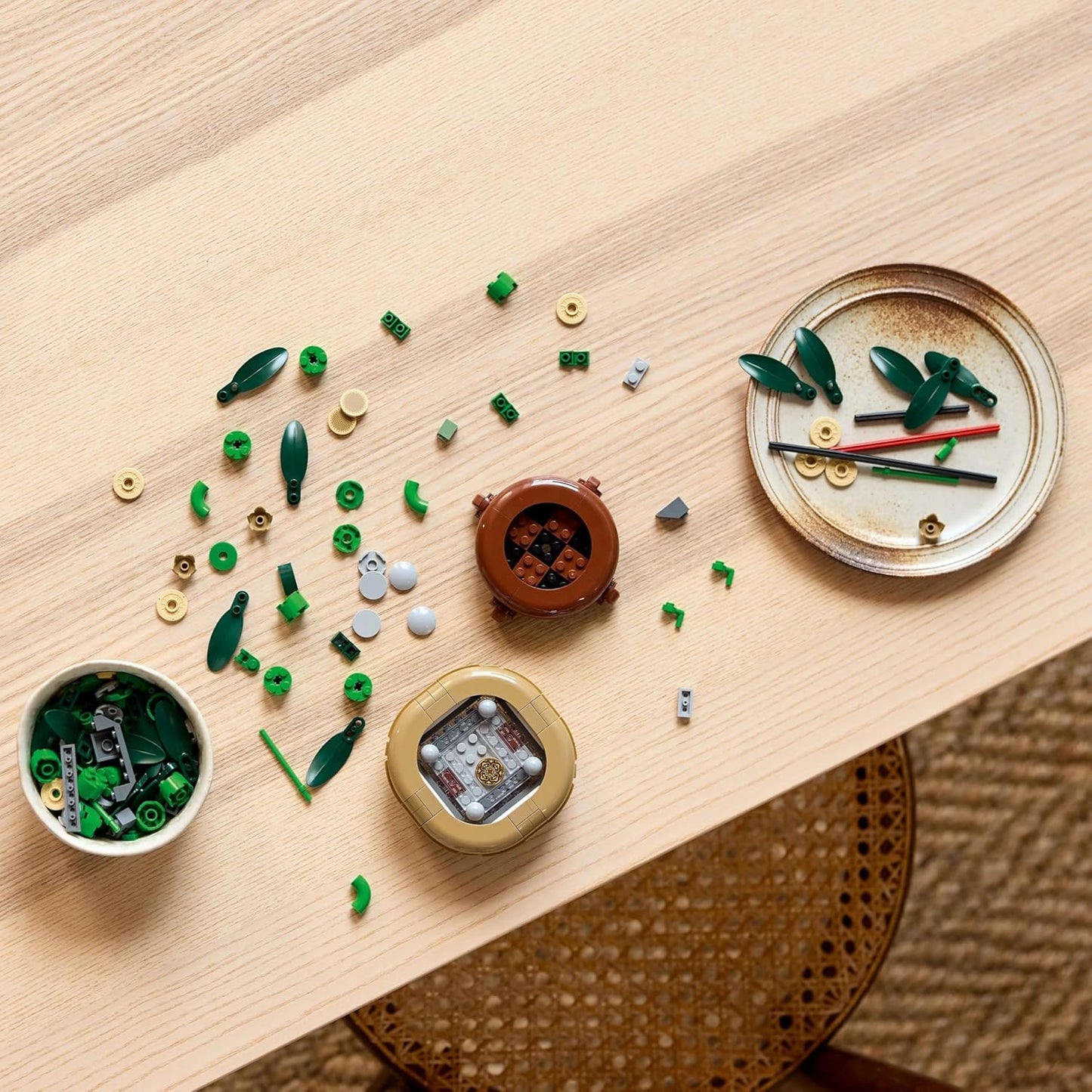 LEGO Botanicals Bambù del Buon Auspicio - Idee Regalo Donna o per la Festa della Mamma - Pianta Artificiale da Arredamento Interno con Vaso Finto, Decorazione di Casa dalla Botanical Collection 10344
