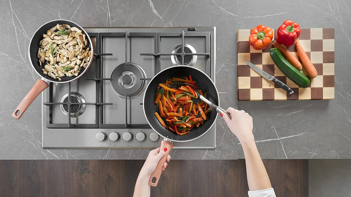 Lagostina Set di Pentole e Padelle Antiaderenti in Alluminio per Gas e Forno 8 Pezzi, Esterno Effetto Rame, Indicatore Cottura Thermo-Signal, con 2 Casseruole, 2 Padelle, Tegame, 3 Coperchi