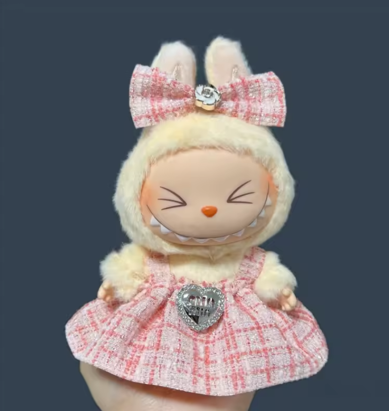 POP MART The Monsters - Have a Seat Macaron Big Into Energy LABUBU Clothes