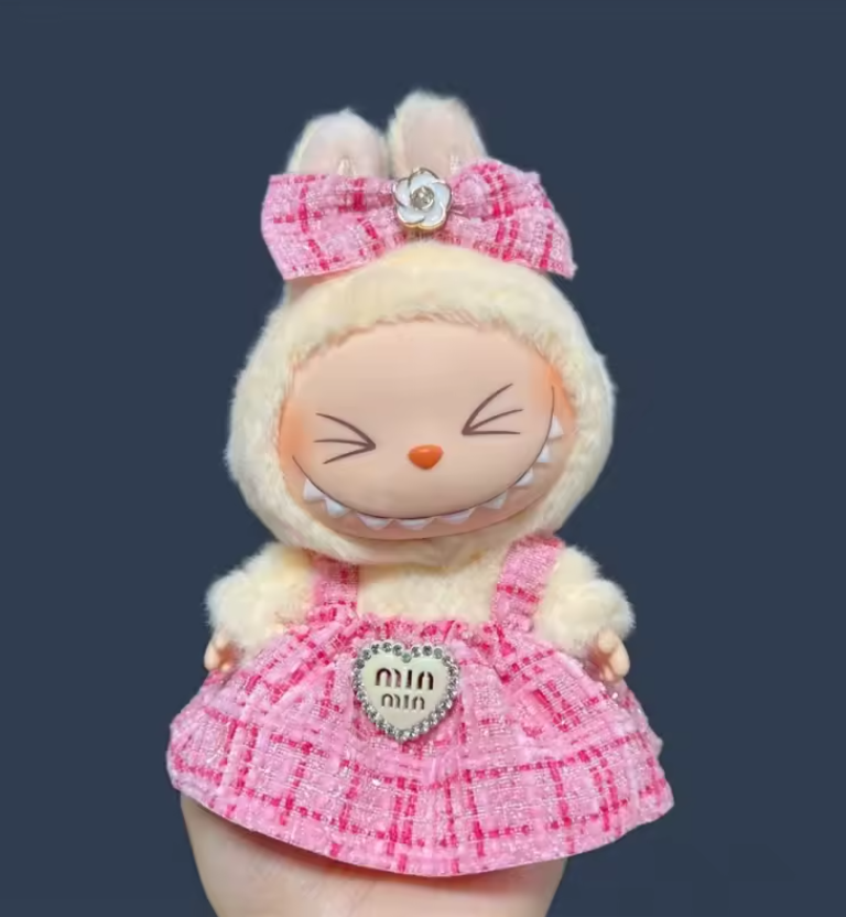 POP MART The Monsters - Have a Seat Macaron Big Into Energy LABUBU Clothes